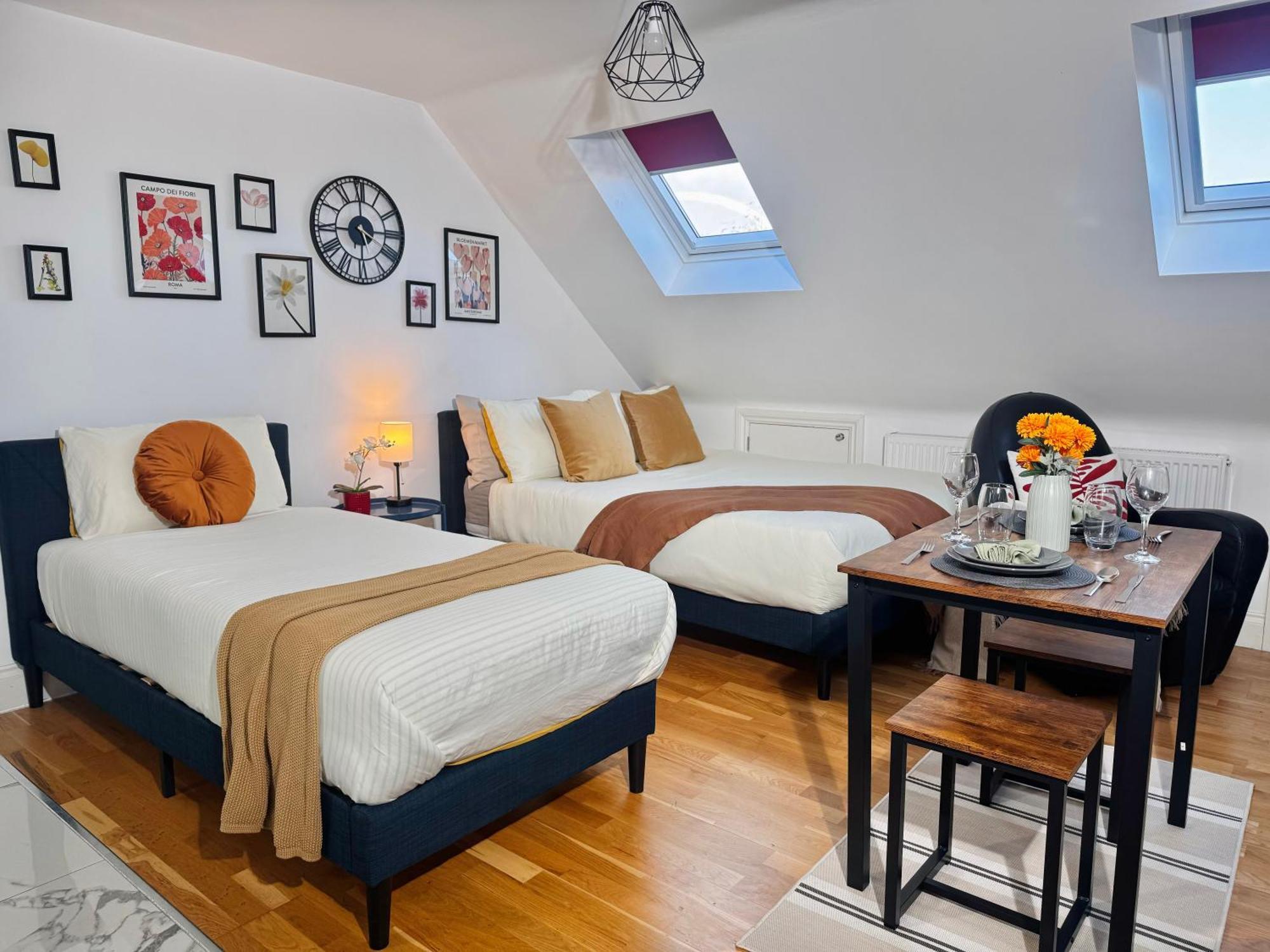 Ideal Studio Loft 30Min To Central London Exterior photo