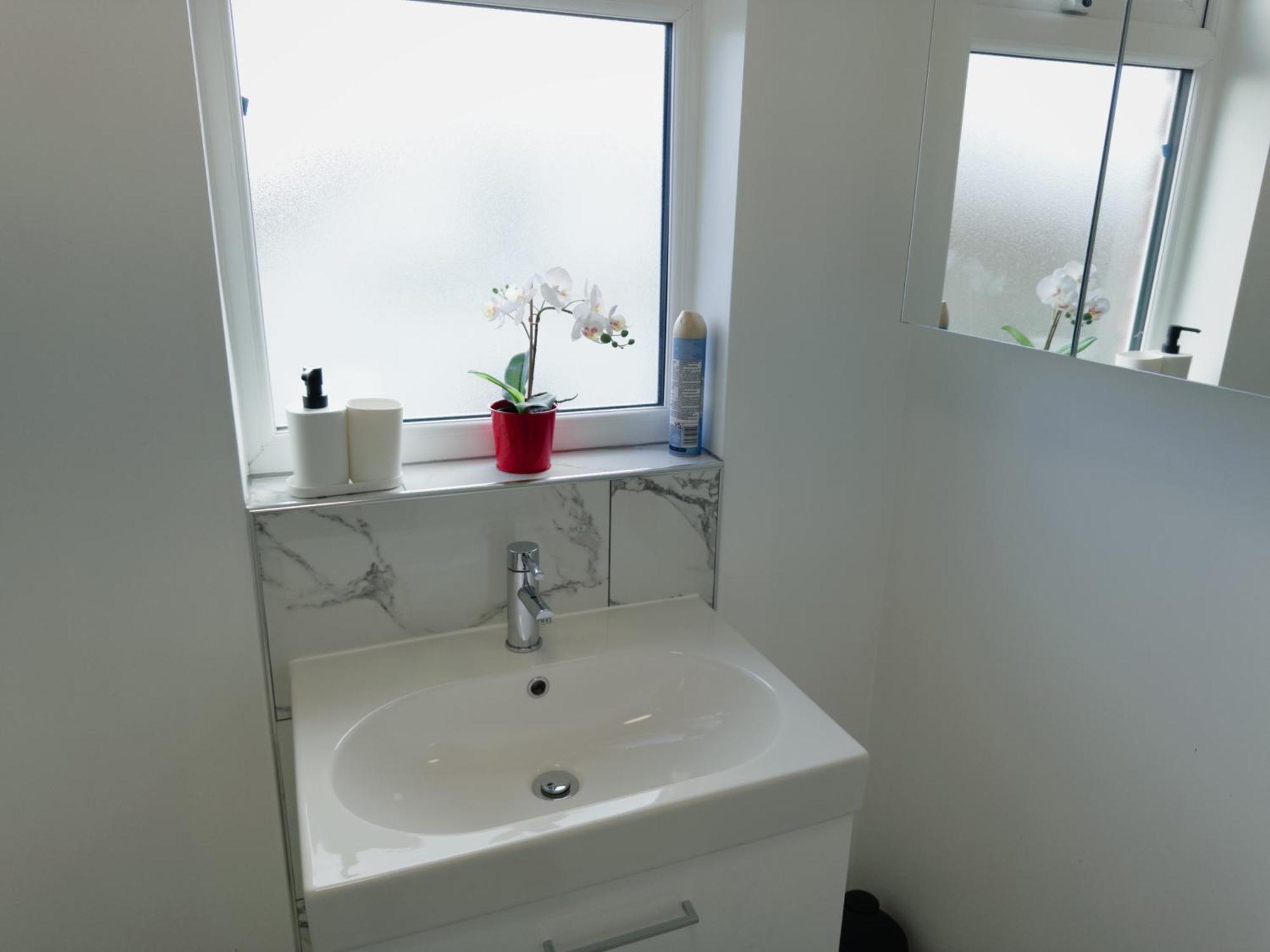 Ideal Studio Loft 30Min To Central London Exterior photo